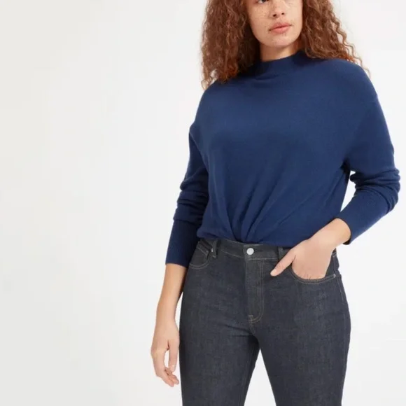 EVERLANE NWT MID-RISE BLUE SKINNY JEANS - Picture 3 of 9